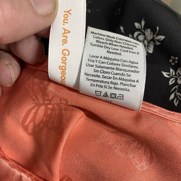 Joyspun Women's Plus Sz 3X Coral Satin Chemise Butterfly Print Adjustable Straps - Picture 8 of 8